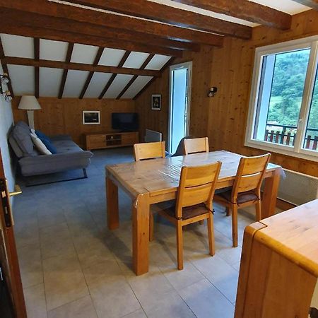 Agreable T3 Entre Lac Et Montagne Seythenex Bagian luar foto