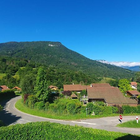 Agreable T3 Entre Lac Et Montagne Seythenex Bagian luar foto